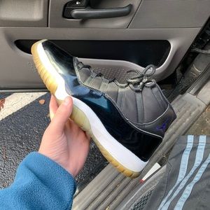 Jordan 11 Space Jam